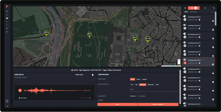 Cadence dark-theme view with a map of monitor points, an alert list on the right and an audio replay panel with source options.